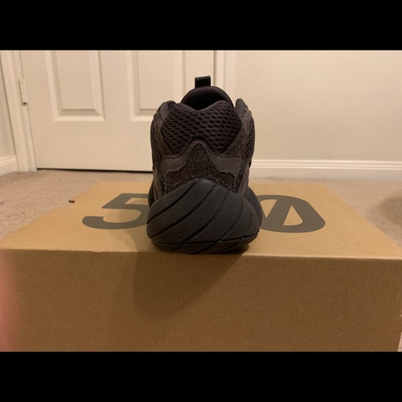 Yeezy 500 Utility Black size 10.5 main image 5